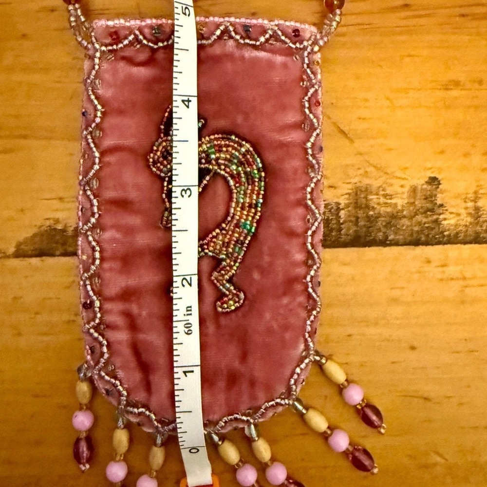 Vintage Pink Velvet Beaded Kokopelli Pouch Necklace Boho Crossbody Mini Bag 90s - Picture 10 of 12